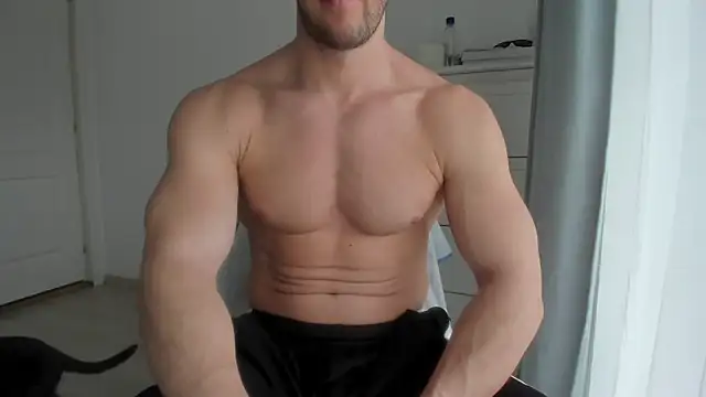 woolfiie online show from March 1, 2025, 8:45 am