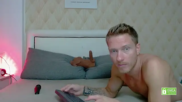Snapshot of JessicaSteve chatting on July 2, 2026, 10:49 pm JessicaSteve online show from July 2, 2026, 10:49 pm