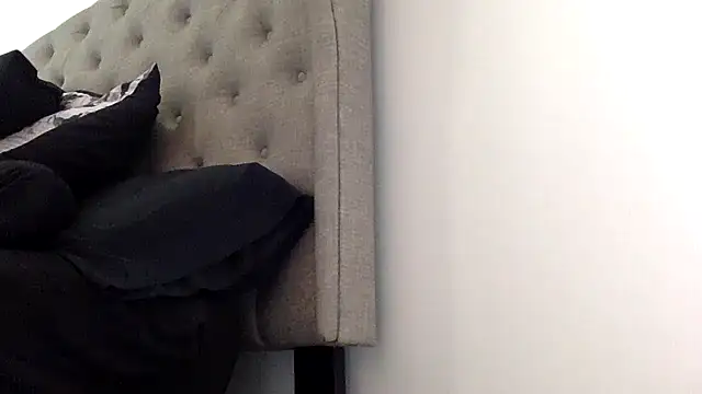 pinksugarxx online show from October 13, 2025, 5:46 pm