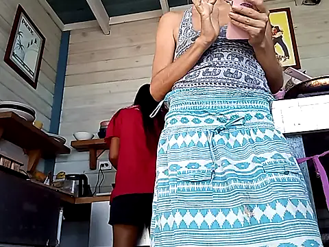 Luna-Natural online show from March 18, 2025, 3:53 pm