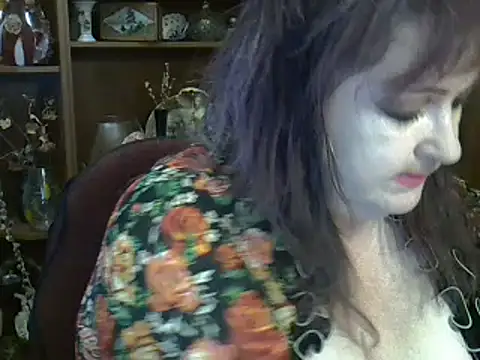 ElenaZed online show from March 6, 2025, 5:43 pm