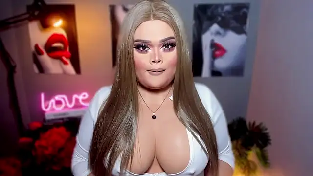 KarolinaThompson online show from October 11, 2025, 7:29 am