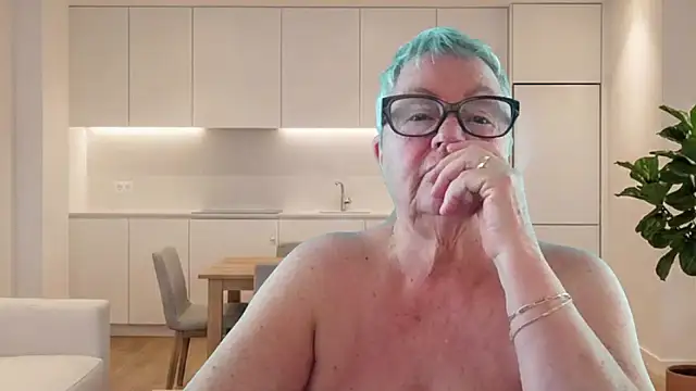 Snapshot of GrannyChrissy68 chatting on June 11, 2026, 9:24 pm GrannyChrissy68 online show from June 11, 2026, 9:24 pm