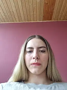 RubyRubin online show from April 2, 2026, 12:25 pm