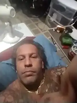 trucker1979 online show from October 5, 2025, 12:36 pm