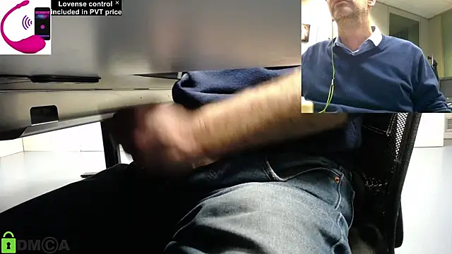 pliko online show from November 13, 2025, 3:55 pm