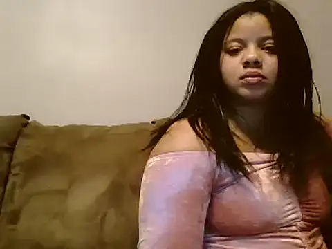 beautylovess online show from February 8, 2025, 10:19 pm