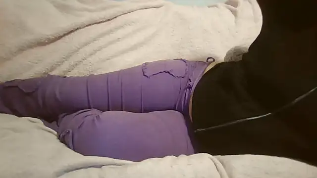 beautylovess online show from October 23, 2025, 11:20 am