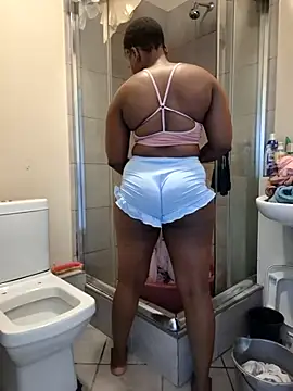 FitSelina66 online show from February 23, 2026, 12:13 pm