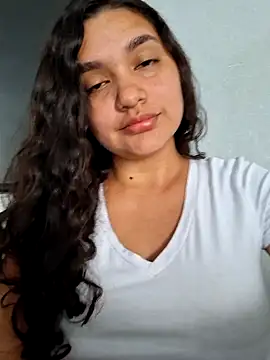 blerstefan1 online show from February 13, 2025, 7:52 pm