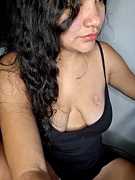 blerstefan1 online show from February 14, 2025, 10:07 am