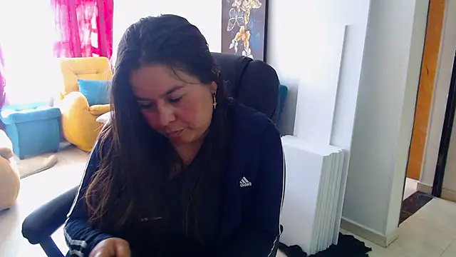 Ixchel Anaid online show from September 26, 2025, 1:26 pm