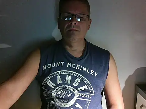 Snapshot of qpmario@xh chatting on September 9, 2025, 4:12 am qpmarioxh online show from September 9, 2025, 4:12 am