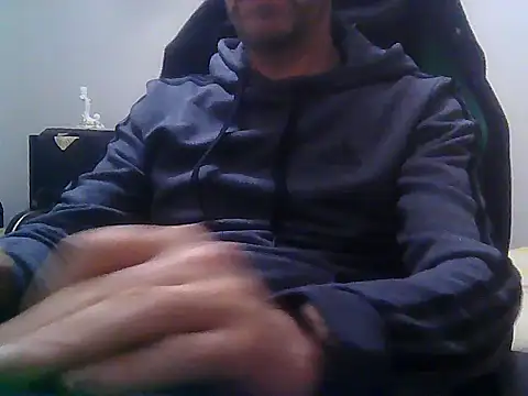 boran34 online show from April 4, 2026, 11:13 pm