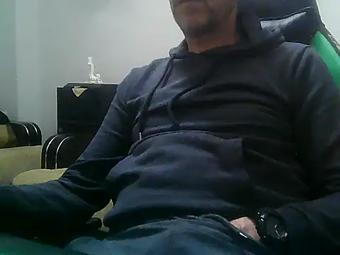 boran34 online show from April 13, 2026, 4:56 pm