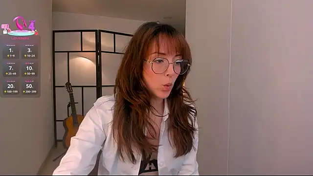 molly marmalade  online show from May 26, 2026, 5:42 pm