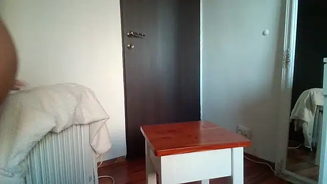 Snapshot of suuzykiss chatting on March 6, 2025, 6:19 am suuzykiss online show from March 6, 2025, 6:19 am