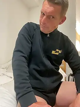 Goldmedall online show from April 1, 2026, 10:51 pm