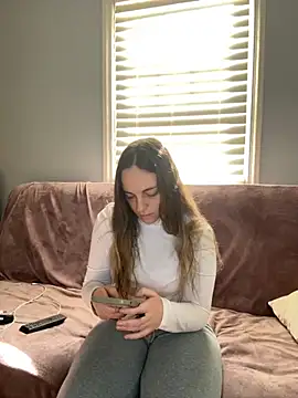 jaseyrae online show from March 20, 2026, 2:11 pm