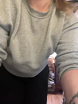 jaseyrae online show from March 26, 2026, 4:23 pm