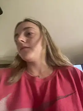 jaseyrae online show from June 1, 2026, 6:42 pm