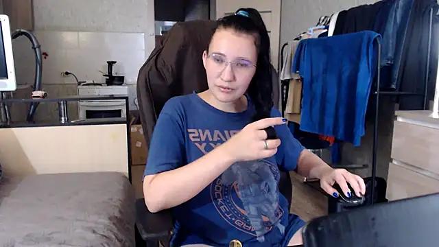 Snapshot of AnKey_Rayah chatting on July 13, 2026, 1:25 pm AnKey Rayah online show from July 13, 2026, 1:25 pm