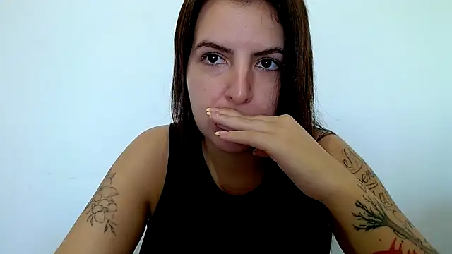 Snapshot of chelbyy chatting on May 5, 2026, 5:32 pm chelbyy online show from May 5, 2026, 5:32 pm