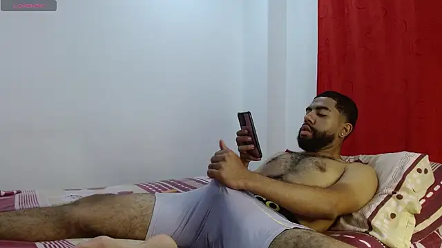 Snapshot of Aroon_Stonne chatting on January 16, 2025, 1:58 am Aroon Stonne online show from January 16, 2025, 1:58 am