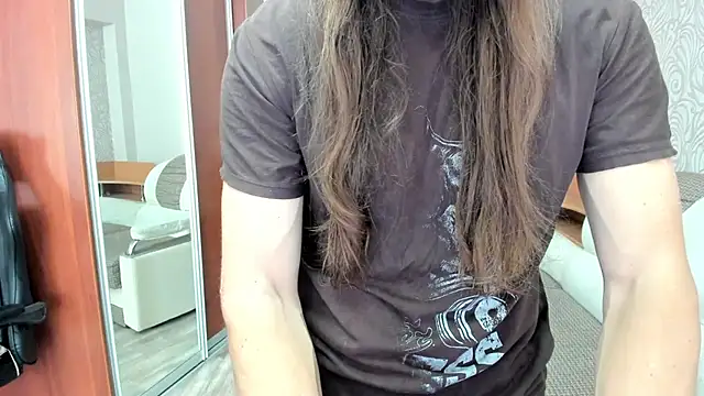 Marrymepls online show from September 20, 2025, 4:46 am