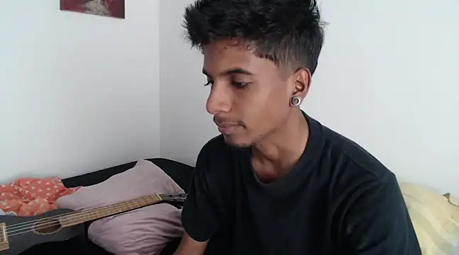 stevenosori online show from December 28, 2024, 6:50 pm