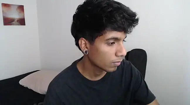 stevenosori online show from February 13, 2025, 2:42 pm