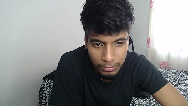 stevenosori online show from September 29, 2025, 2:33 pm