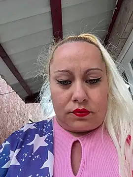 SabinaSweety online show from April 22, 2026, 12:07 pm