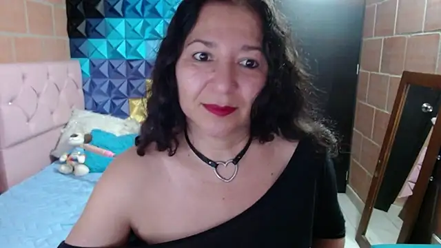 katifoxx online show from February 20, 2025, 3:08 pm