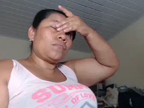 adrixxx38 online show from March 14, 2025, 6:18 pm