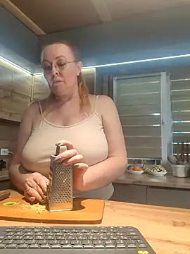 FreeMyFire online show from March 19, 2025, 4:36 am