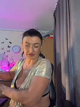 Snapshot of Hotangel75 chatting on July 20, 2026, 6:49 am Hotangel75 online show from July 20, 2026, 6:49 am