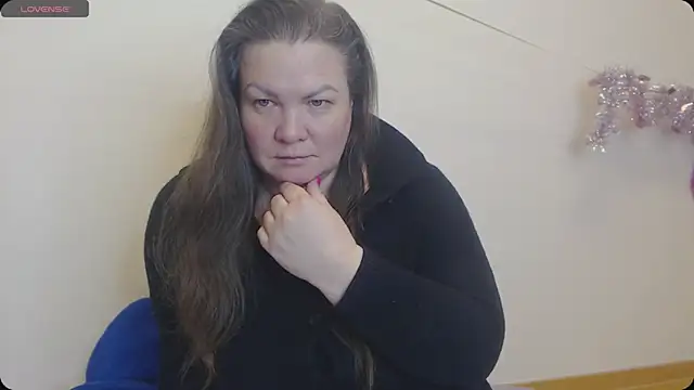 Snapshot of Lady_Adrianna chatting on January 18, 2025, 12:04 pm Lady Adrianna online show from January 18, 2025, 12:04 pm