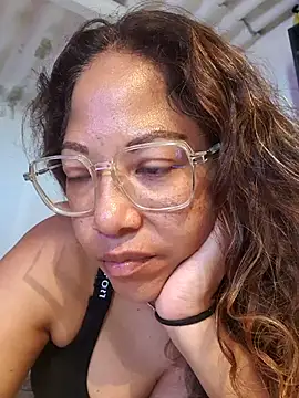Snapshot of mila38 chatting on July 11, 2026, 5:37 pm mila38 online show from July 11, 2026, 5:37 pm