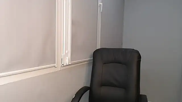 Lady Joli online show from December 8, 2024, 10:25 pm