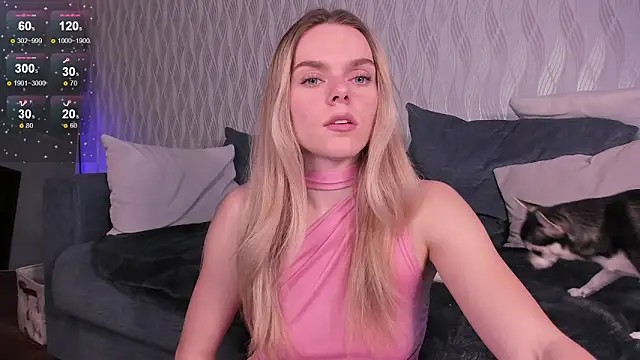 CharliSweet online show from February 13, 2026, 1:29 pm