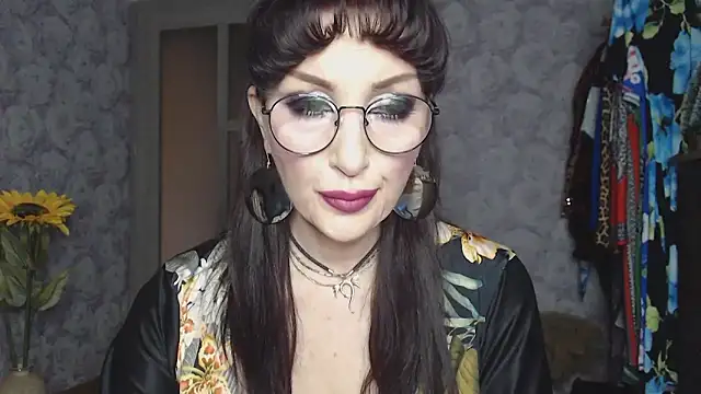 Aziza1 online show from March 9, 2026, 2:43 pm