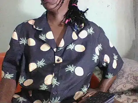Snapshot of Hamie_sexy chatting on February 19, 2025, 3:16 pm Hamie sexy online show from February 19, 2025, 3:16 pm