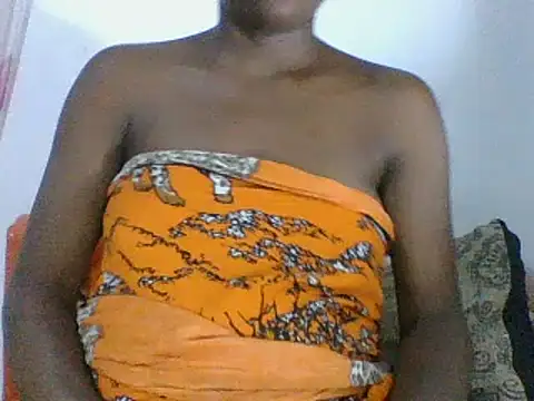Snapshot of Hamie_sexy chatting on February 24, 2025, 5:09 pm Hamie sexy online show from February 24, 2025, 5:09 pm