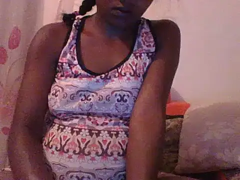 Snapshot of Hamie_sexy chatting on March 18, 2025, 5:42 pm Hamie sexy online show from March 18, 2025, 5:42 pm