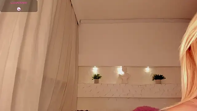 AshleyRoys online show from March 15, 2025, 10:55 pm