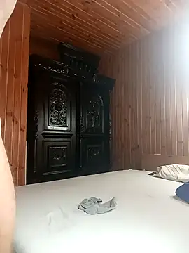 Snapshot of yatshen chatting on October 17, 2025, 11:51 pm yatshen online show from October 17, 2025, 11:51 pm