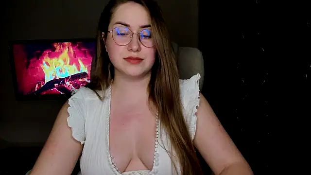 SeasonalSomeone online show from March 13, 2025, 9:37 pm