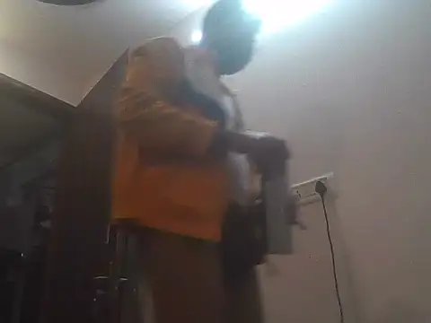 hotindianstud online show from February 18, 2025, 12:17 pm