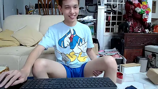 andrewooi online show from January 16, 2025, 12:31 pm